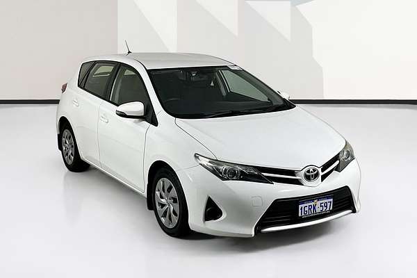 2013 Toyota COROLLA ASCENT ZRE182R