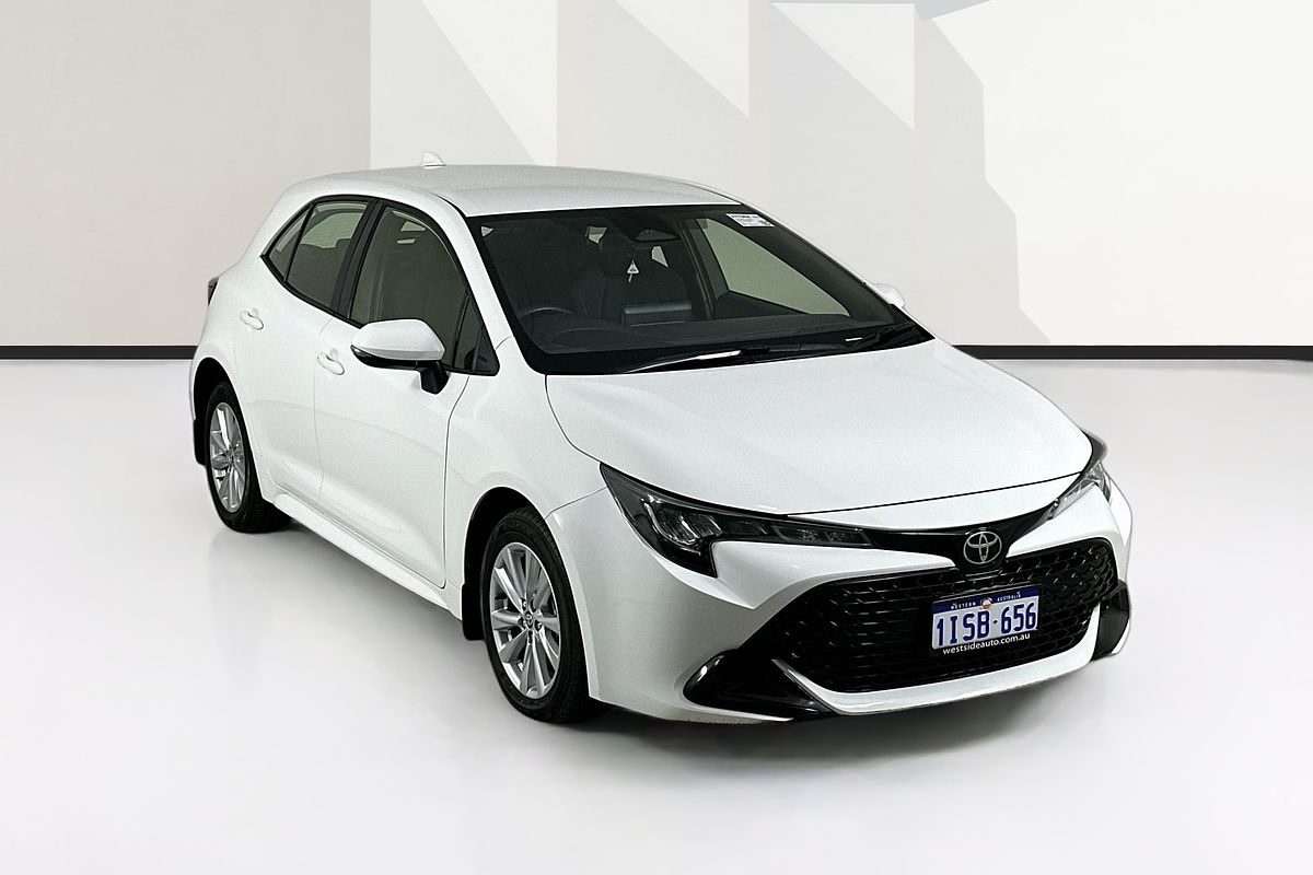 2024 Toyota COROLLA ASCENT SPORT MZEA12R