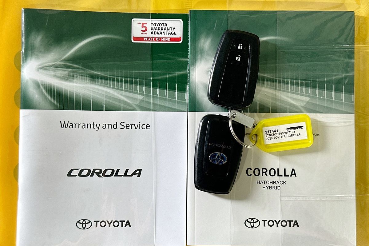 2020 Toyota COROLLA ASCENT SPORT HYBRID ZWE211R