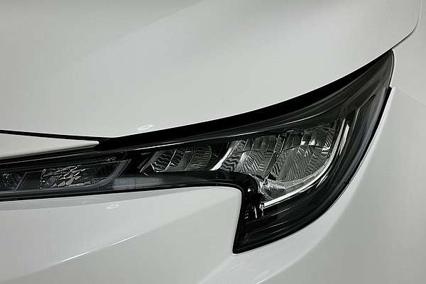 2021 Toyota COROLLA ASCENT SPORT MZEA12R