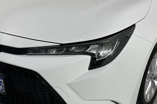 2021 Toyota COROLLA ASCENT SPORT MZEA12R