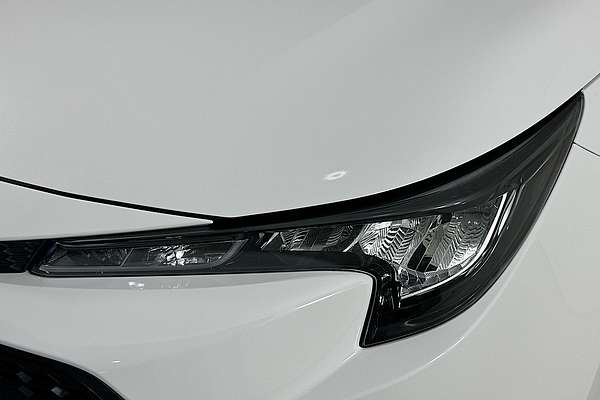 2021 Toyota COROLLA ASCENT SPORT MZEA12R
