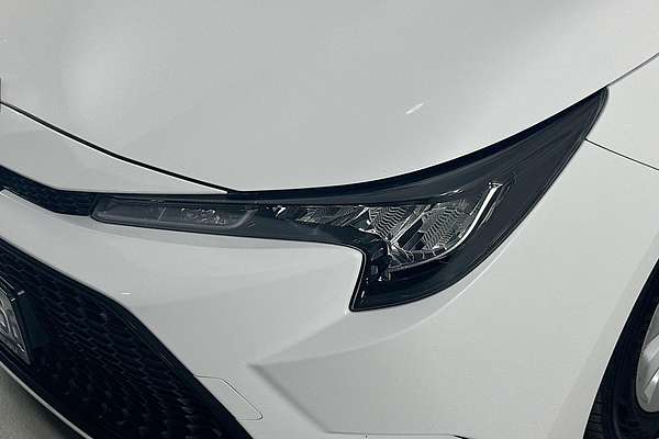 2021 Toyota COROLLA ASCENT SPORT MZEA12R