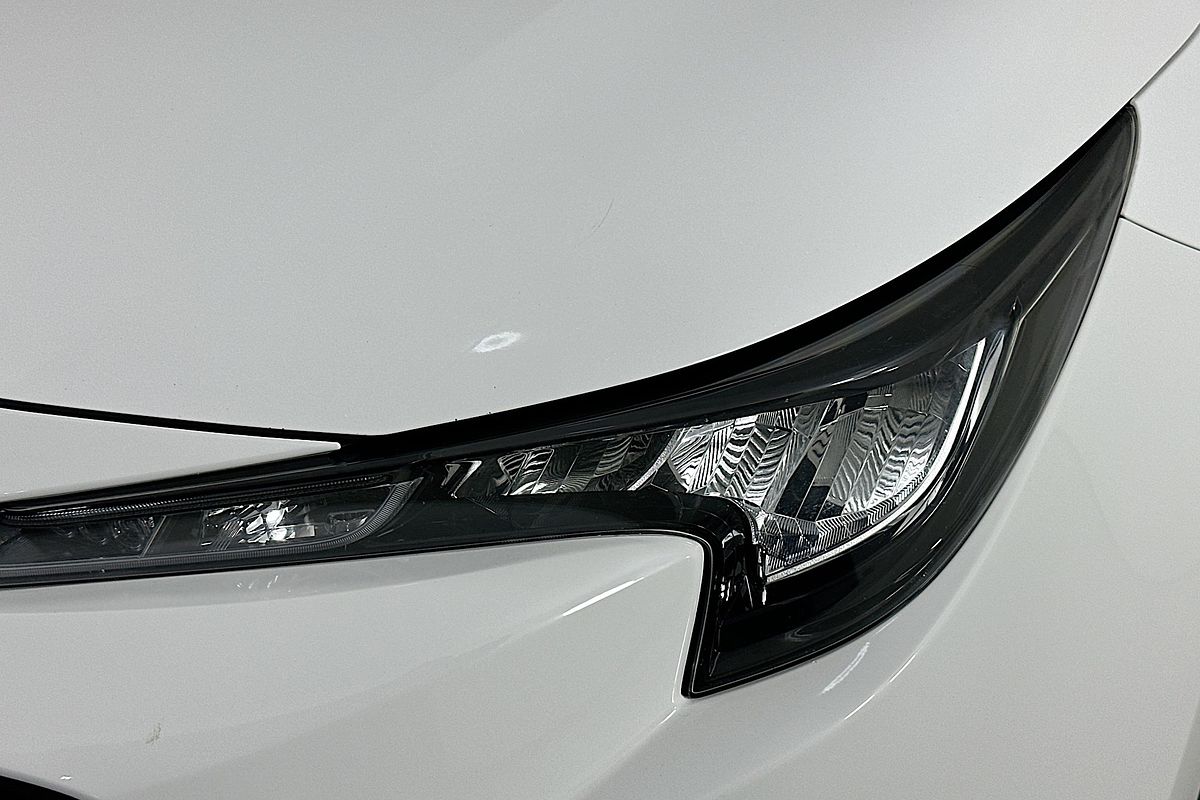 2021 Toyota COROLLA ASCENT SPORT MZEA12R
