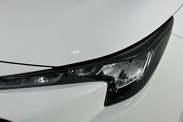 2021 Toyota COROLLA ASCENT SPORT MZEA12R