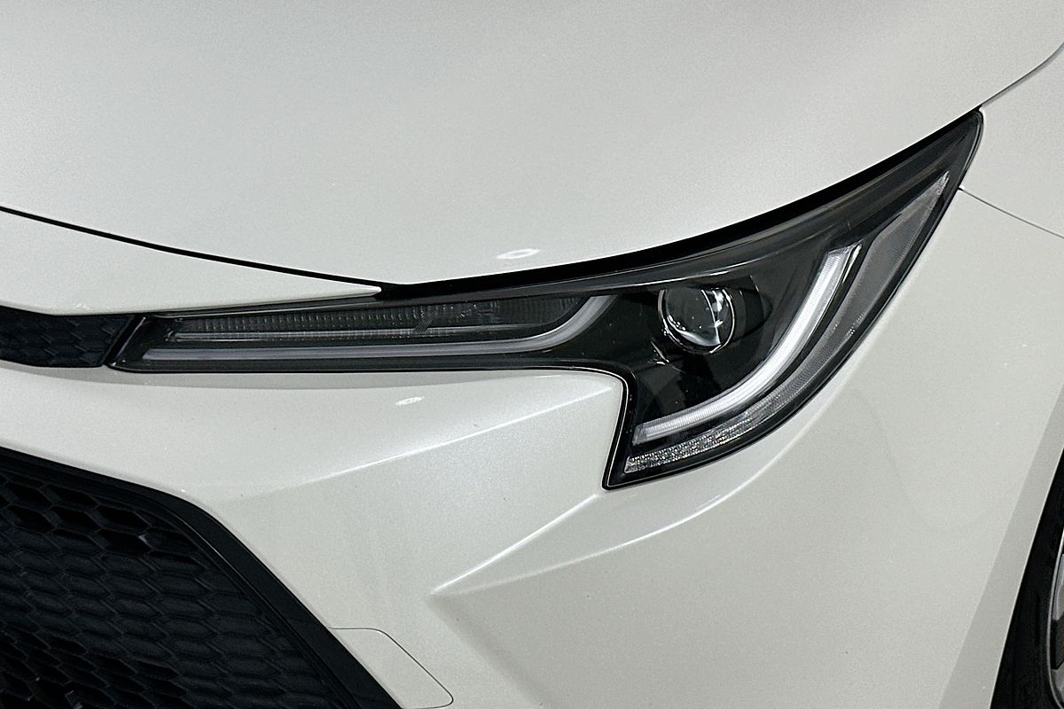 2021 Toyota COROLLA SX HYBRID ZWE211R