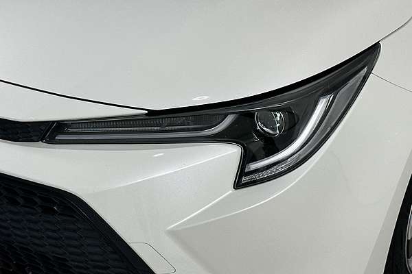 2021 Toyota COROLLA SX HYBRID ZWE211R