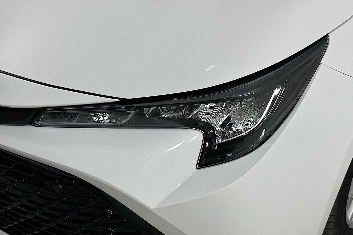 2024 Toyota COROLLA ASCENT SPORT MZEA12R