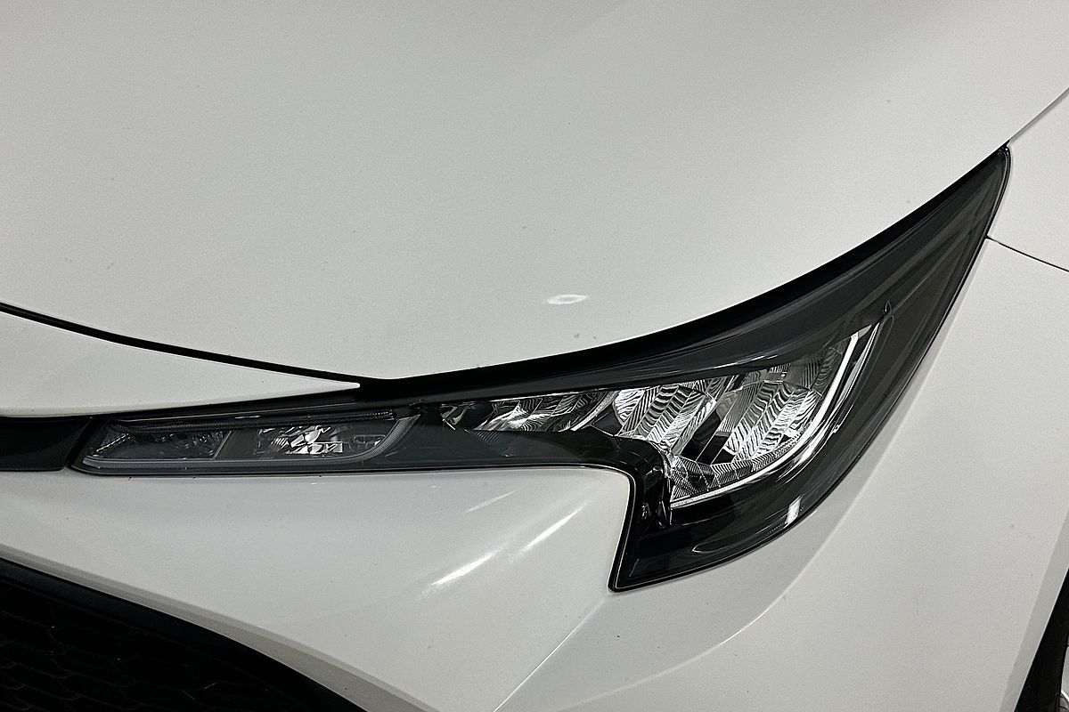 2022 Toyota COROLLA ASCENT SPORT HYBRID ZWE211R