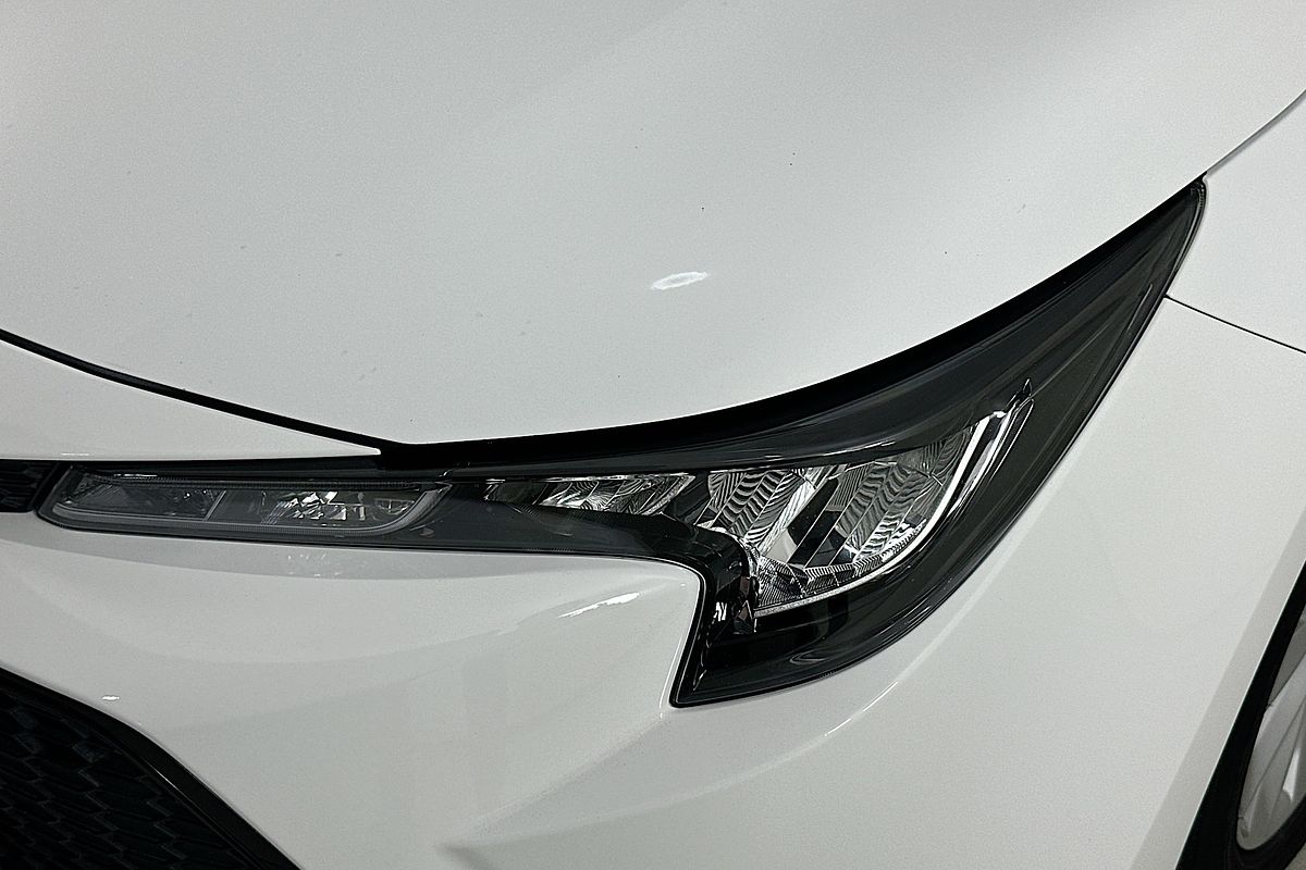 2021 Toyota COROLLA ASCENT SPORT MZEA12R