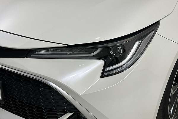 2019 Toyota COROLLA ZR MZEA12R