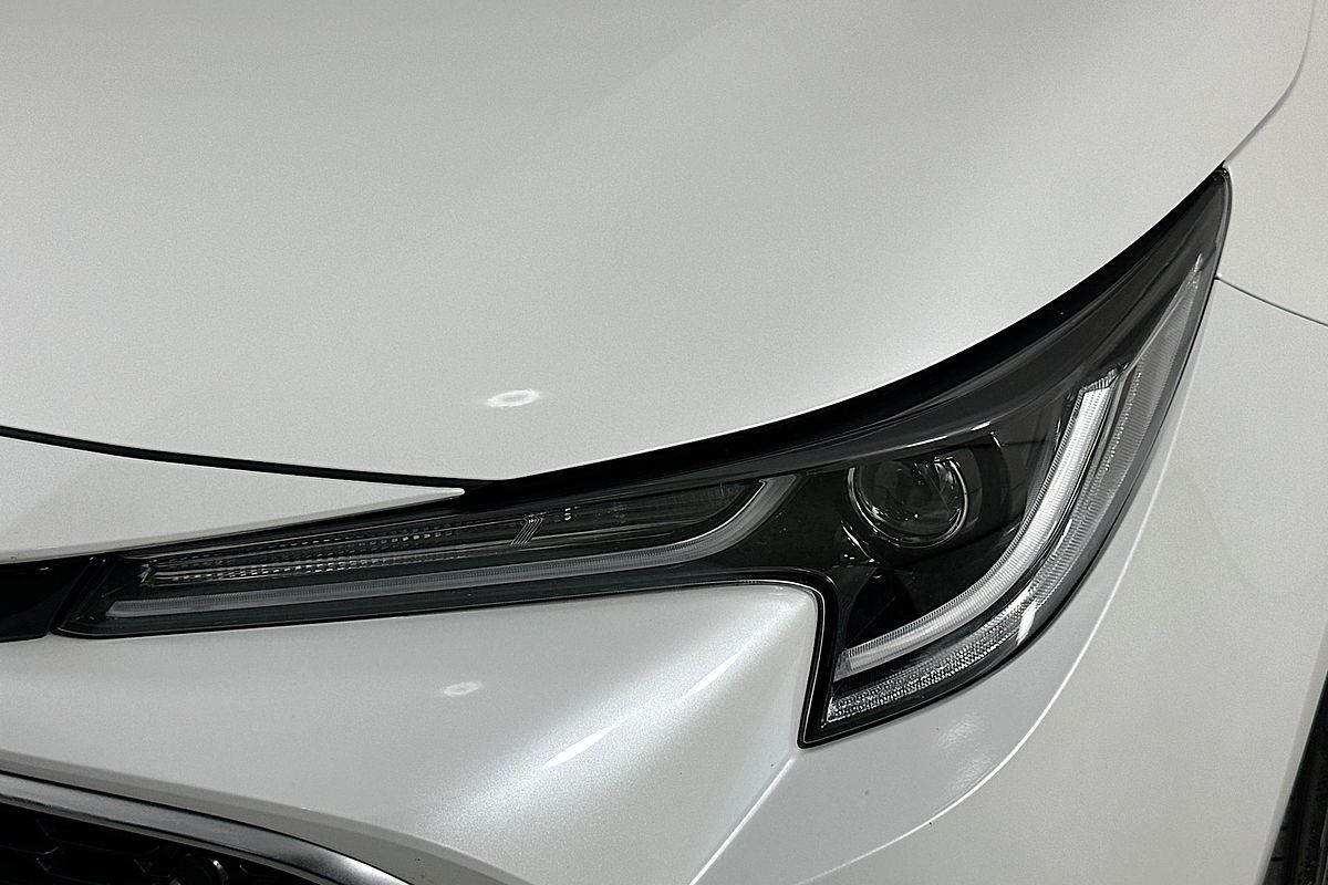 2022 Toyota COROLLA ZR HYBRID ZWE211R