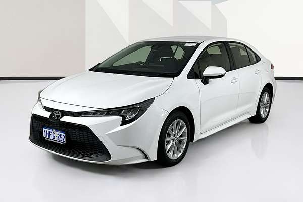 2021 Toyota COROLLA ASCENT SPORT MZEA12R
