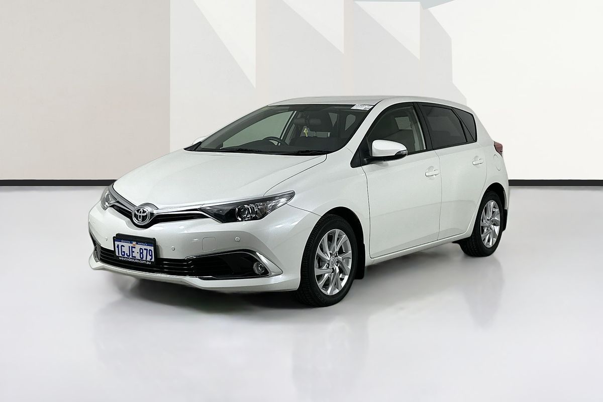 2017 Toyota COROLLA Ascent Sport ZRE182R