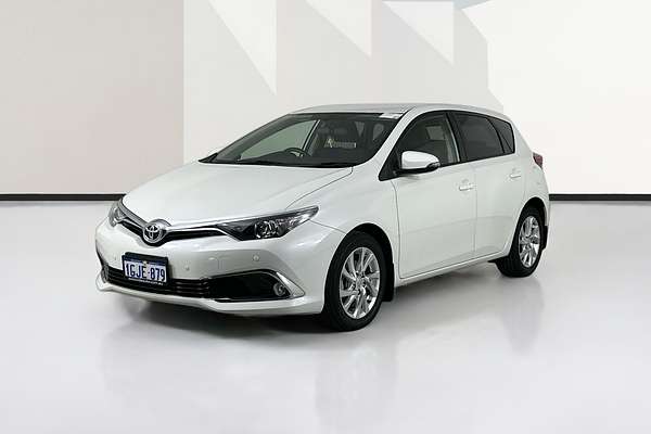 2017 Toyota COROLLA Ascent Sport ZRE182R