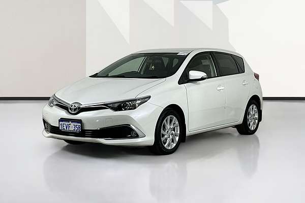 2015 Toyota COROLLA ASCENT SPORT ZRE182R