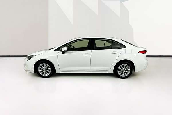 2022 Toyota COROLLA ASCENT SPORT MZEA12R