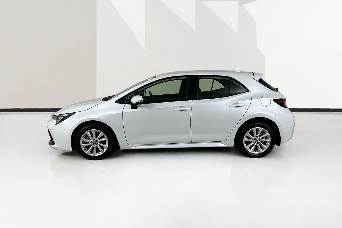 2023 Toyota COROLLA ASCENT SPORT MZEA12R