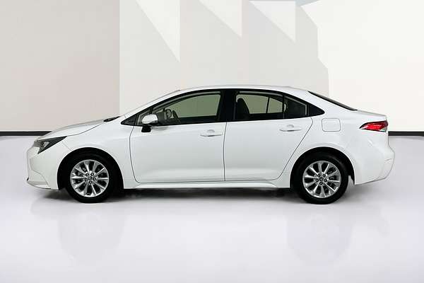 2021 Toyota COROLLA ASCENT SPORT MZEA12R