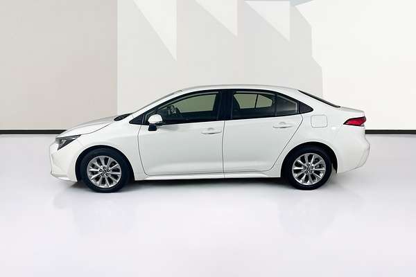 2021 Toyota COROLLA ASCENT SPORT MZEA12R