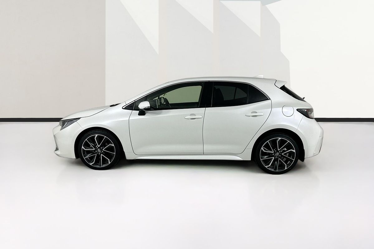 2019 Toyota COROLLA ZR MZEA12R