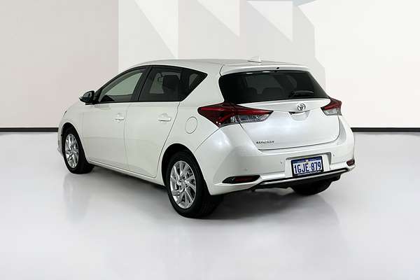 2017 Toyota COROLLA Ascent Sport ZRE182R