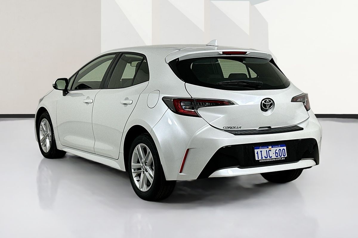 2022 Toyota COROLLA ASCENT SPORT MZEA12R