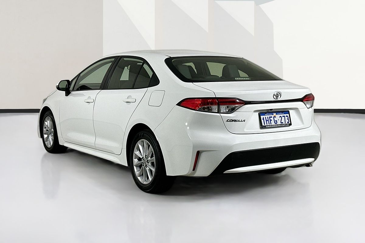 2021 Toyota COROLLA ASCENT SPORT MZEA12R