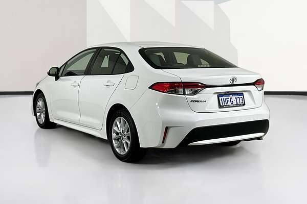 2021 Toyota COROLLA ASCENT SPORT MZEA12R