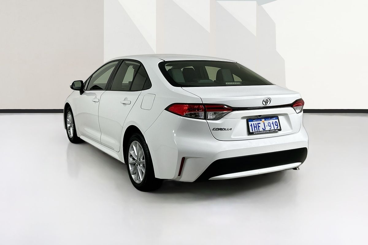 2021 Toyota COROLLA ASCENT SPORT MZEA12R