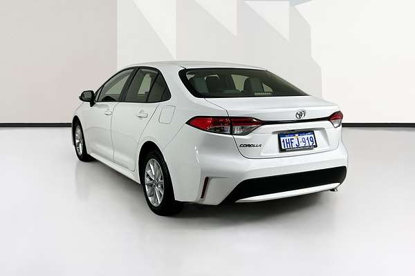 2021 Toyota COROLLA ASCENT SPORT MZEA12R