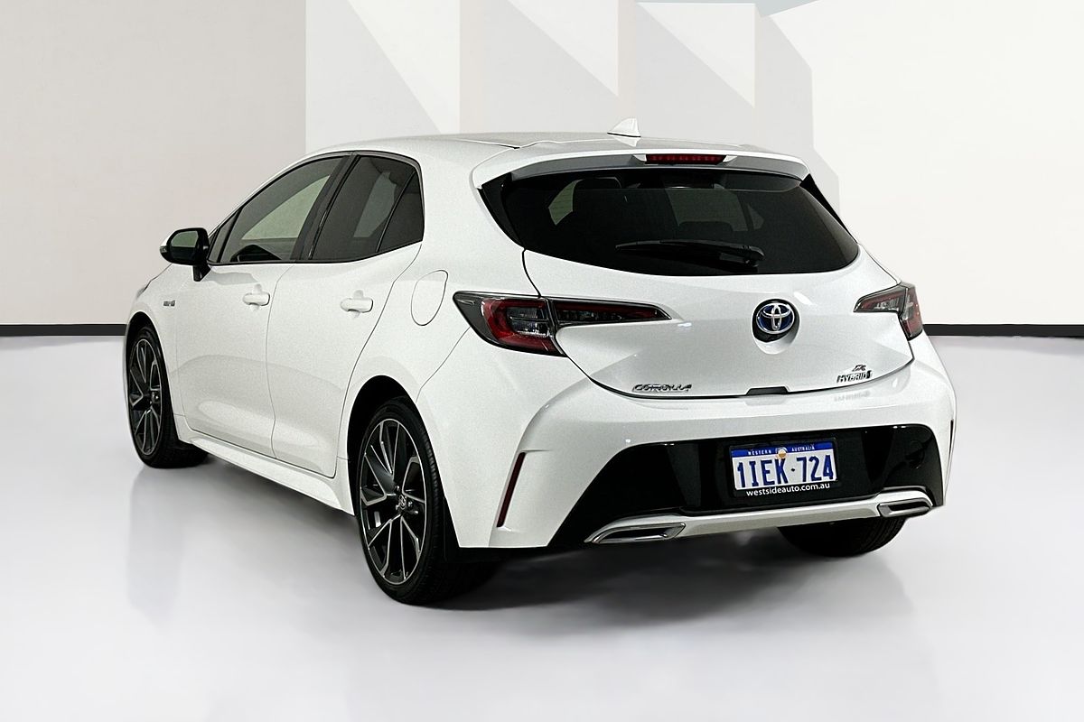 2019 Toyota COROLLA ZR HYBRID ZWE211R