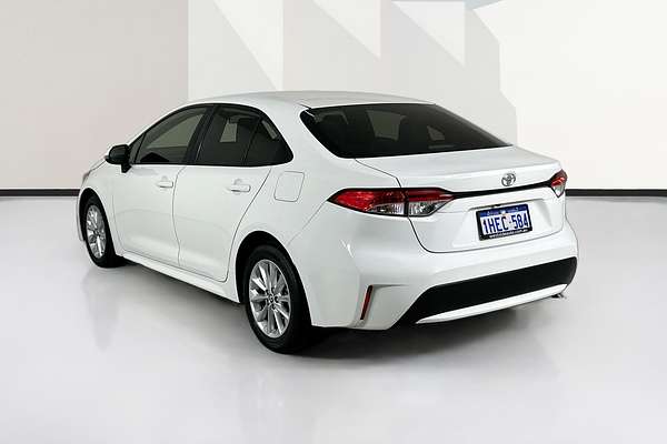 2020 Toyota COROLLA ASCENT SPORT MZEA12R