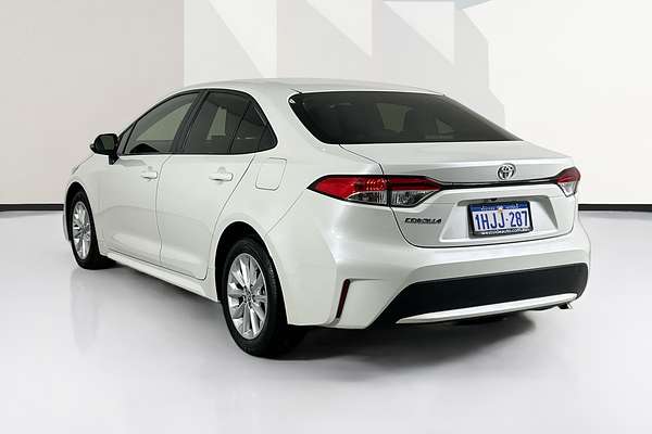 2021 Toyota COROLLA ASCENT SPORT MZEA12R
