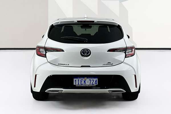 2019 Toyota COROLLA ZR HYBRID ZWE211R