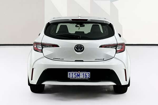 2022 Toyota COROLLA ASCENT SPORT HYBRID ZWE211R
