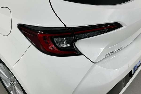2023 Toyota COROLLA ASCENT SPORT MZEA12R