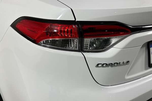 2021 Toyota COROLLA ASCENT SPORT MZEA12R