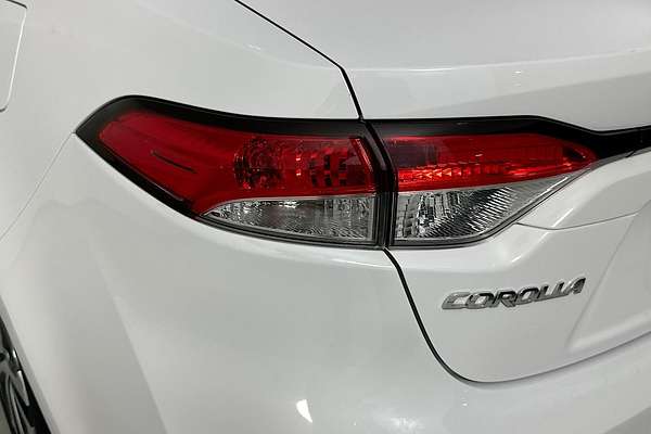 2021 Toyota COROLLA ASCENT SPORT HYBRID ZWE211R