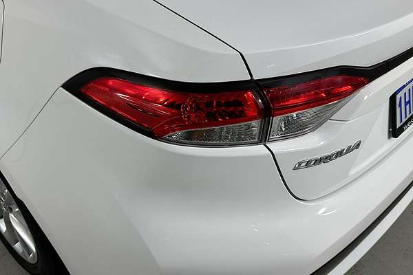 2021 Toyota COROLLA Ascent Sport MZEA12R