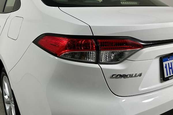 2021 Toyota COROLLA Ascent Sport MZEA12R
