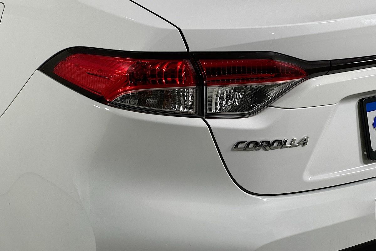 2021 Toyota COROLLA ASCENT SPORT MZEA12R