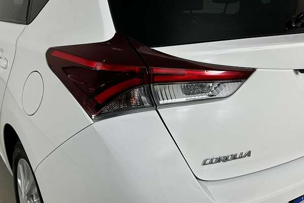 2018 Toyota COROLLA HYBRID ZWE186R MY16
