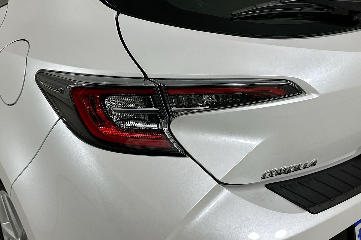 2022 Toyota COROLLA ASCENT SPORT MZEA12R