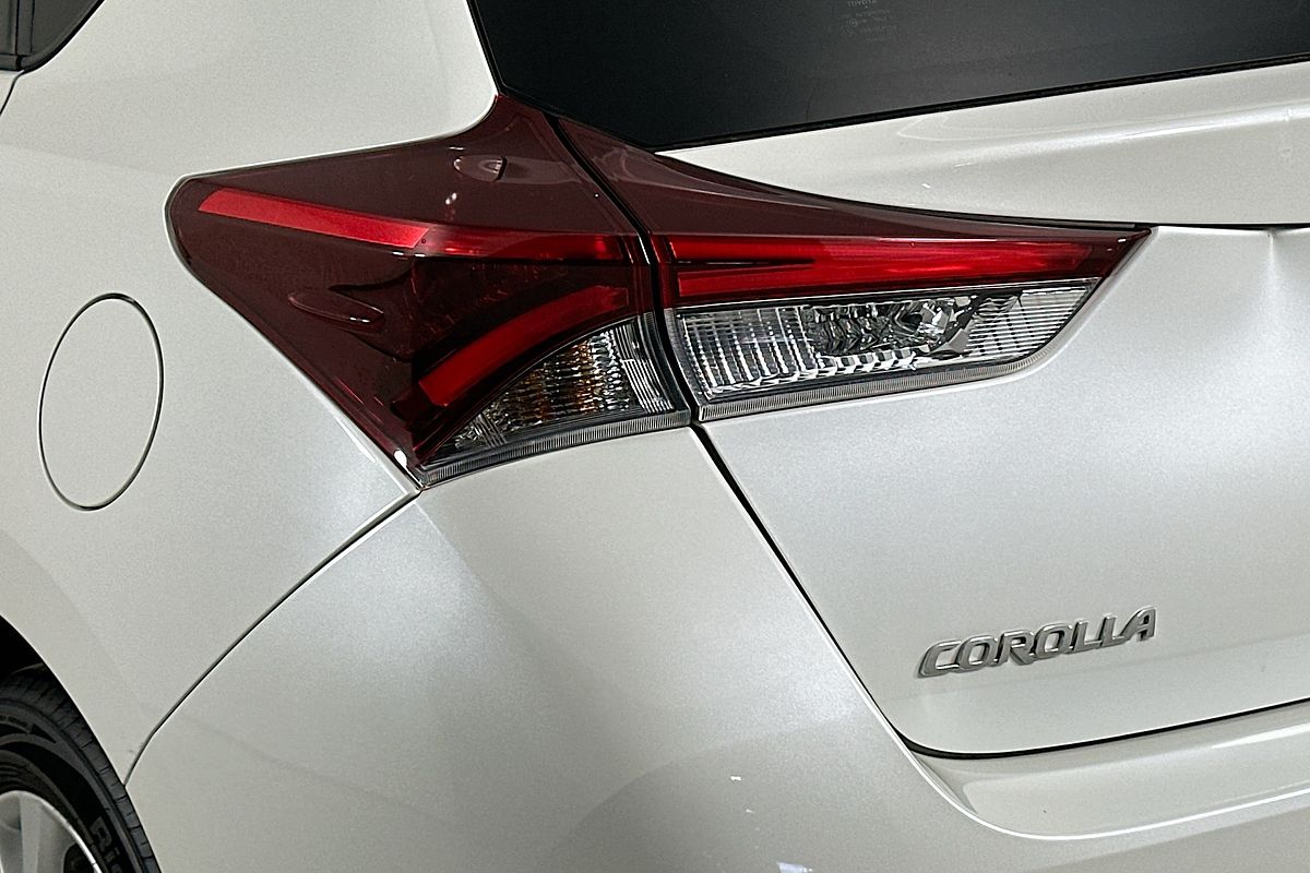 2015 Toyota COROLLA ASCENT SPORT ZRE182R