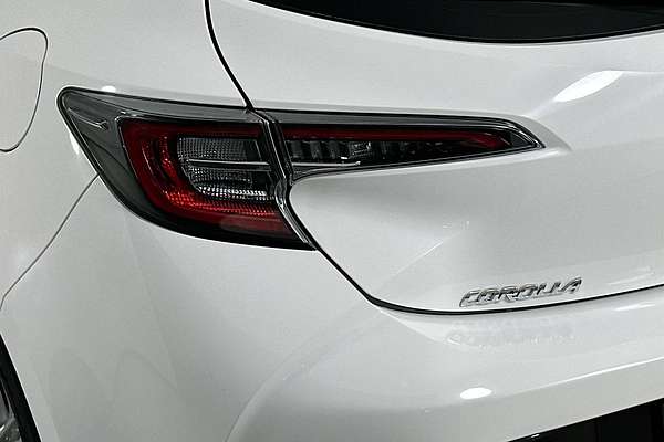 2020 Toyota COROLLA ASCENT SPORT MZEA12R