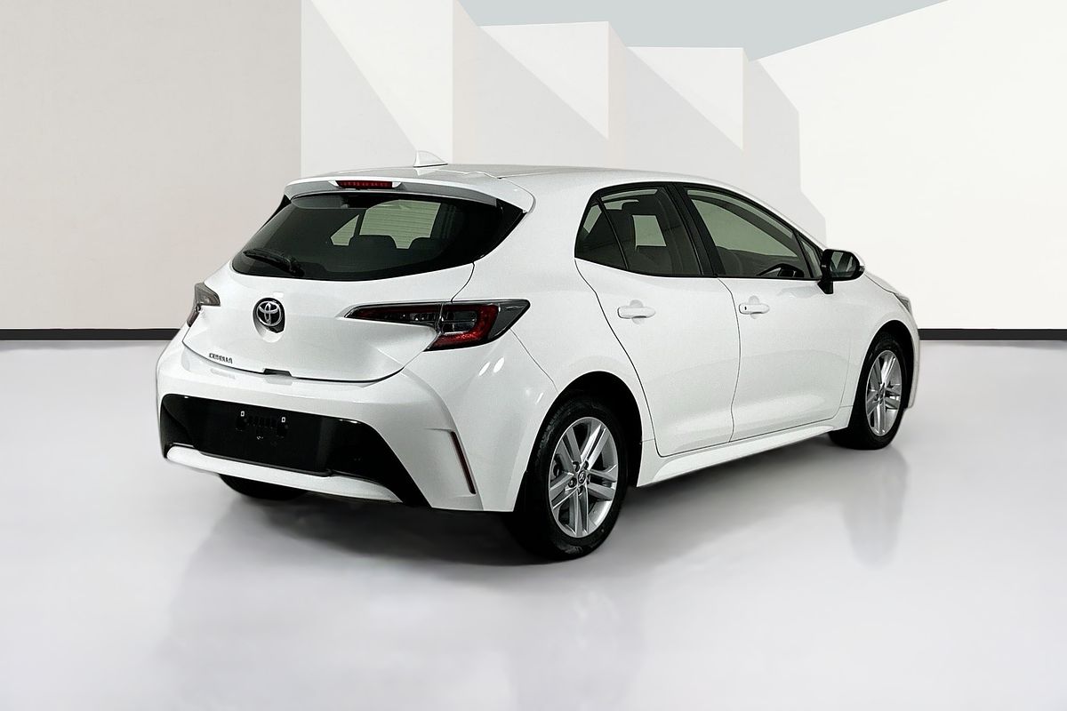 2022 Toyota COROLLA ASCENT SPORT MZEA12R