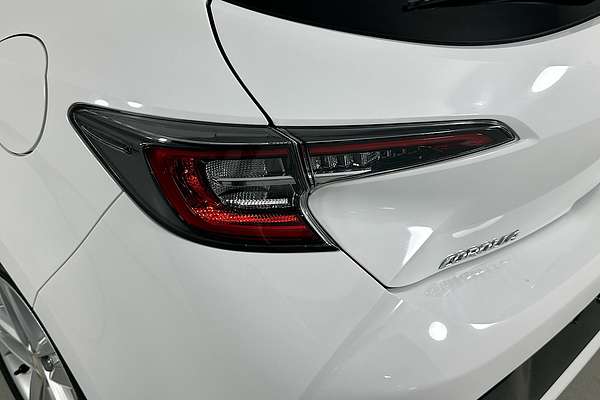 2021 Toyota COROLLA ASCENT SPORT HYBRID ZWE211R