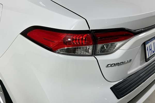 2021 Toyota COROLLA ASCENT SPORT MZEA12R