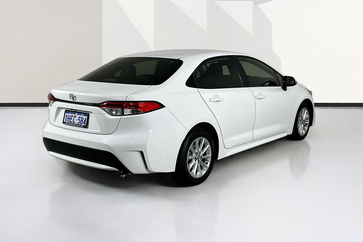 2020 Toyota COROLLA ASCENT SPORT MZEA12R